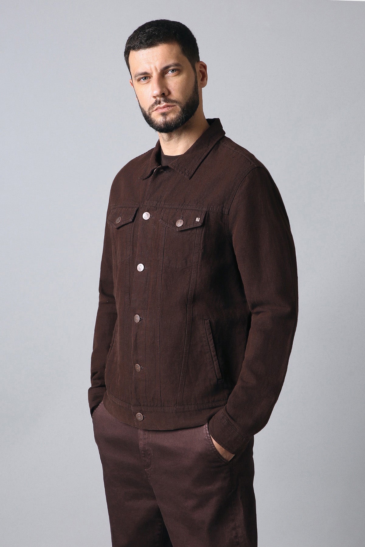 #color_COCOA BROWN