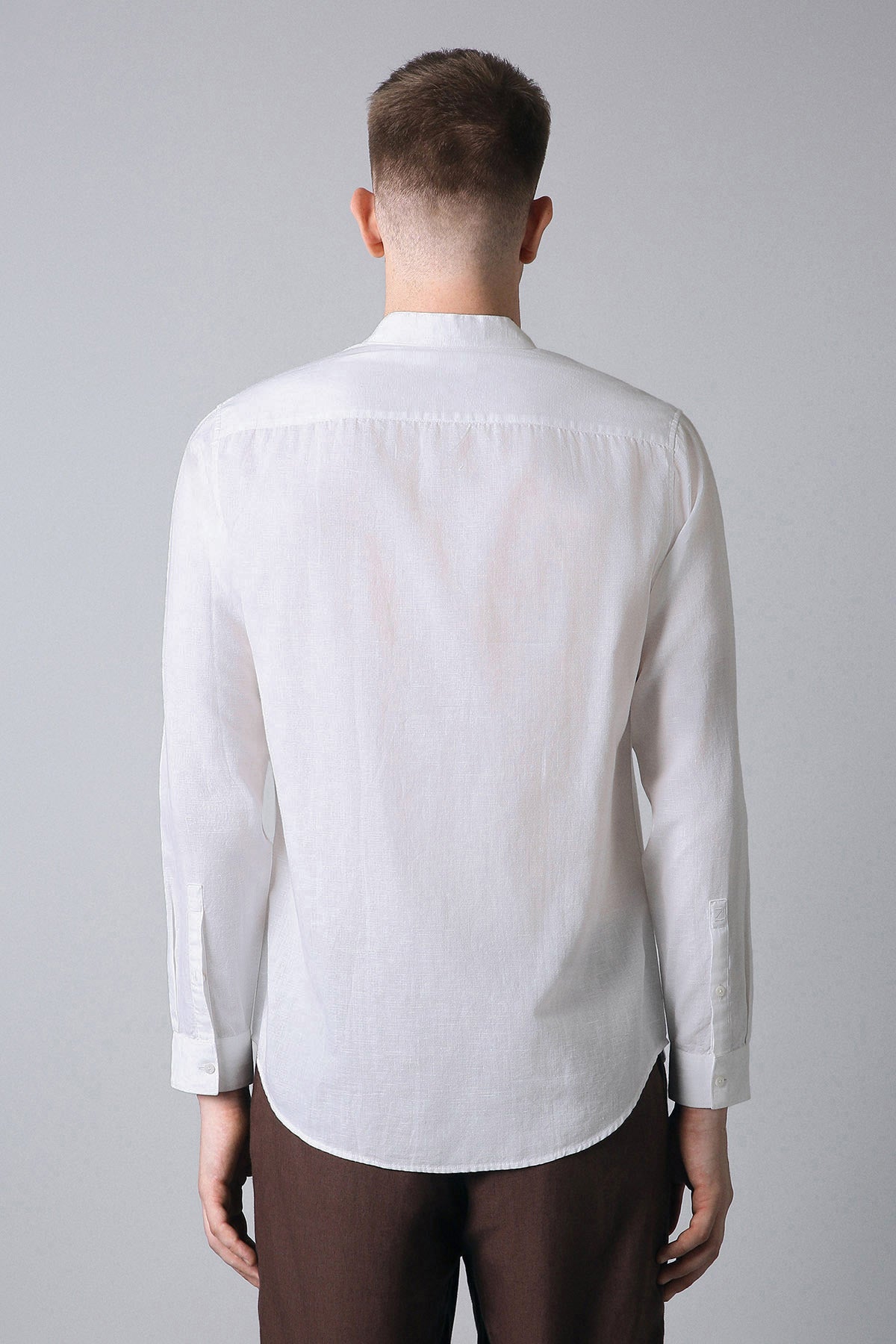 Men's White Pintuck Linen-Cotton Mandarin Collar Shirt