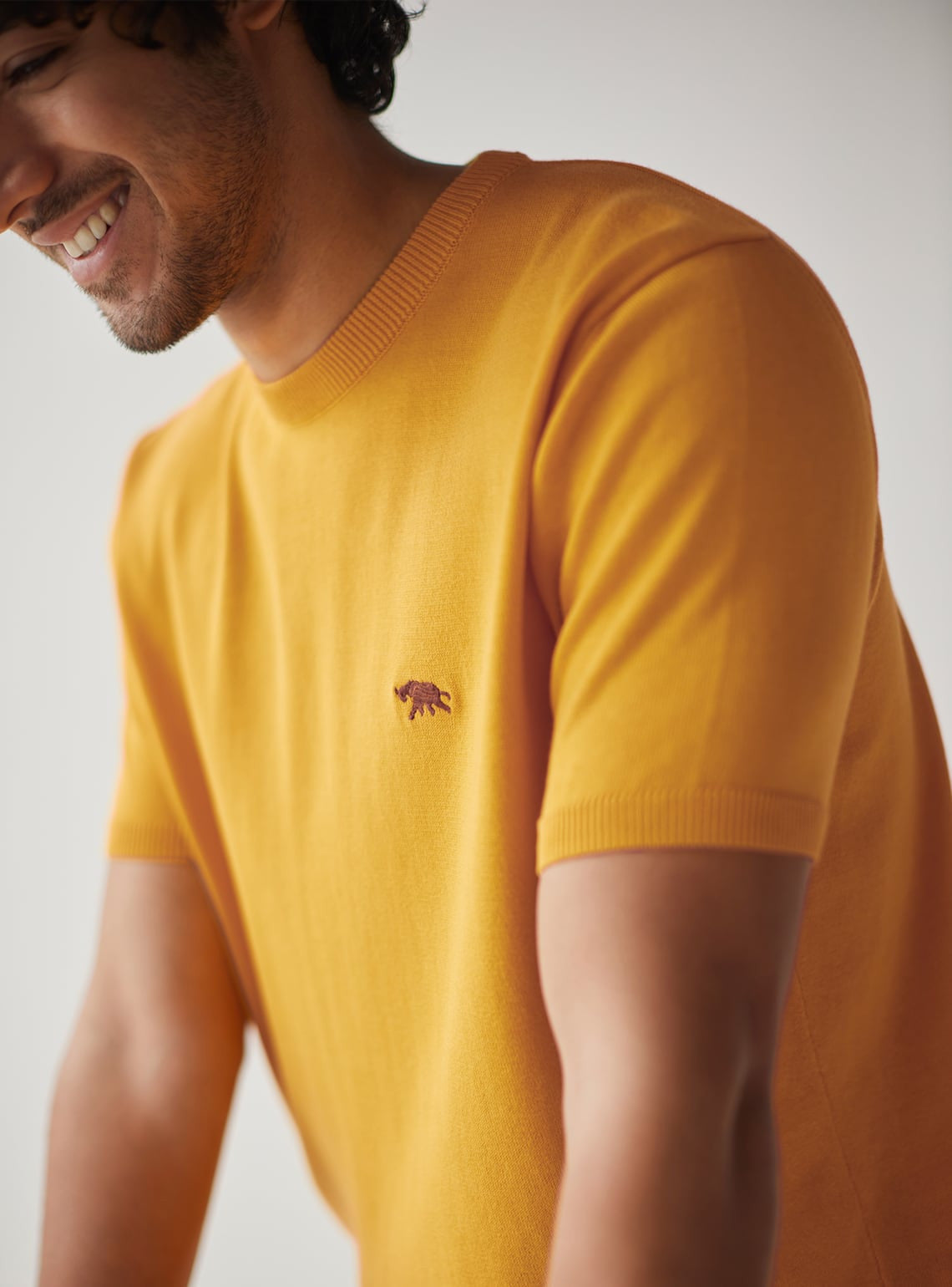 Round Neck Tees