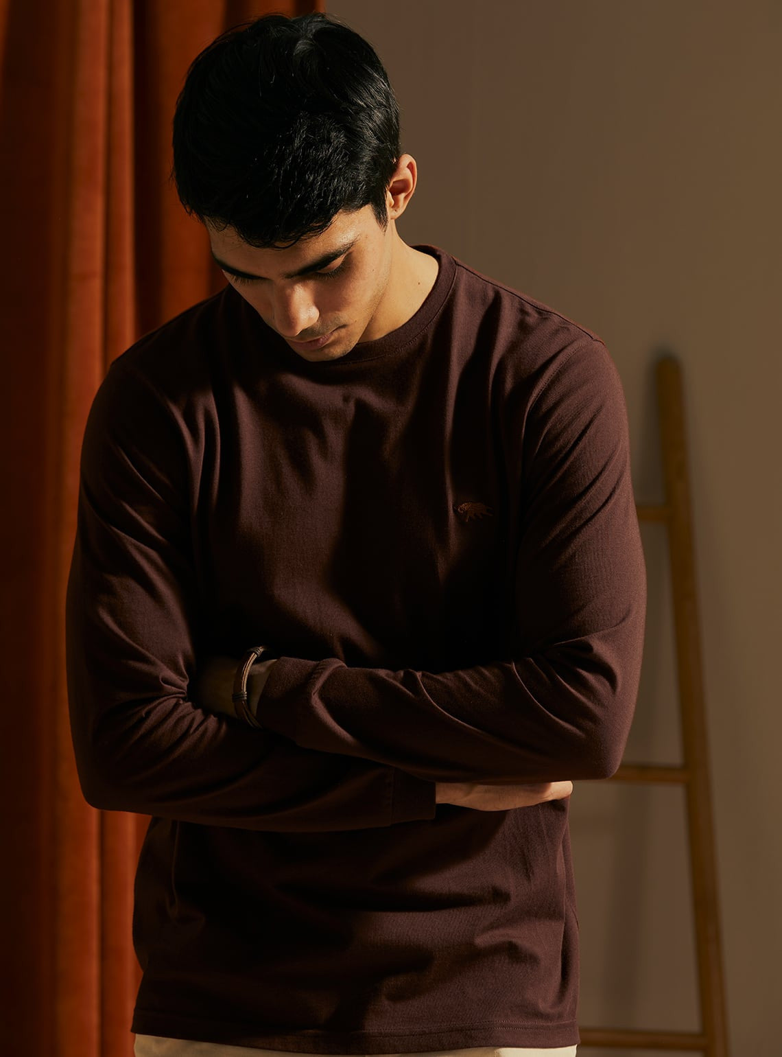 Round Neck Tees