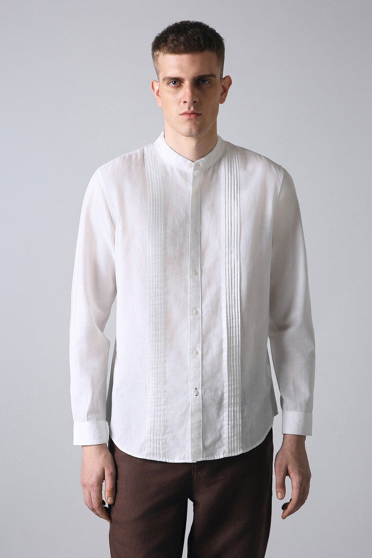 Men's White Pintuck Linen-Cotton Mandarin Collar Shirt